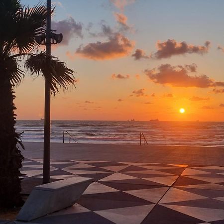 Studio By The Sea Ashdod Exterior foto